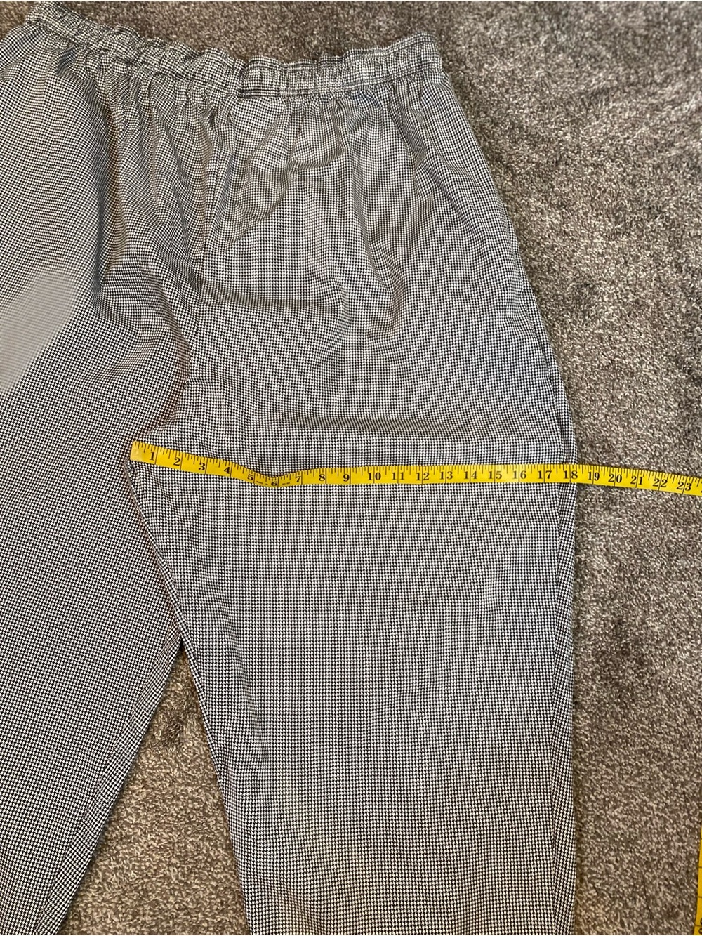 Men's Micro-Check Grey Dress Pants with Elastic Waist - Picture 7 of 9